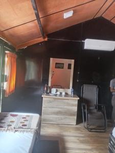 Kuchyň nebo kuchyňský kout v ubytování Ella Deck Villa