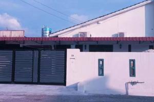 Bygningen som feriehuset ligger i