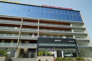 Mynd úr myndasafni af Hotel Bhagyalaxmi Luxury Inn í Ahmedabad