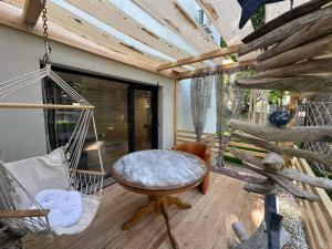 En balkon eller terrasse på Blues House