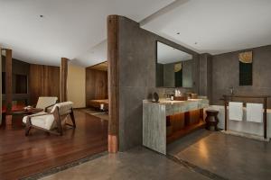 Posezení v ubytování ARULA J Hotel