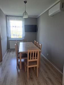 Afbeelding uit fotogalerij van Mieszkania turystyczno - pracownicze in Dąbrowa