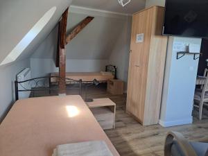 Afbeelding uit fotogalerij van Mieszkania turystyczno - pracownicze in Dąbrowa