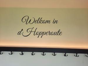Foto dalla galleria di d'Hopperoute a Poperinge