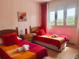 A bed or beds in a room at Villa Cancillo - 6802