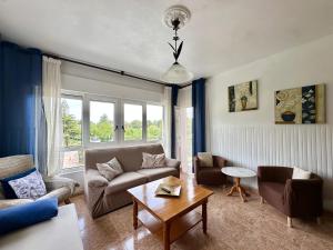 A seating area at Villa Cancillo - 6802