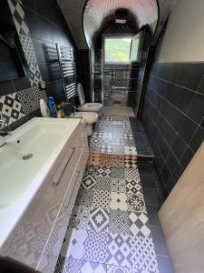 Bilik mandi di black heart casa vacanze