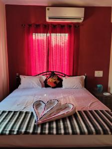 Una cama o camas en una habitación de Hil min apartment Calangute