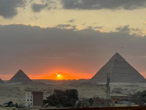 Gallery image of Golden mask pyramids inn in Cairo