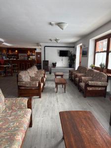 Posezení v ubytování Hotel Fraiteve + 18 fotografií