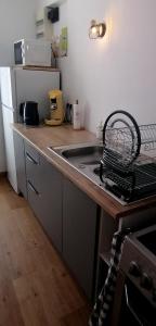 Dapur atau dapur kecil di Mafolie +2 gambar