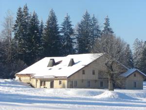 Etoile des Neiges Hôtel et Piscine talvel