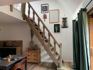 Gallery image of Gîte du Nid Beau Duplex tout confort, entouré de verdures, piscine chauffée de mi-mai à mi-sept in Noyal-Muzillac