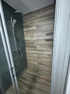 Ένα μπάνιο στο Ferienwohnung Waldidylle +9 φωτογραφίες