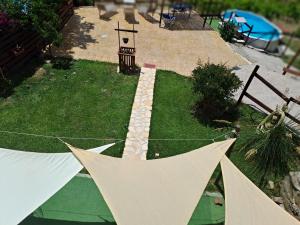 Bazén v ubytování Una terrazza sul mare nebo v jeho okolí