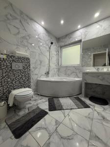 Koupelna v ubytování Rakovica Resort