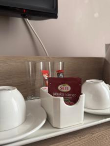 Příslušenství pro přípravu čaje a kávy v ubytování Hotel VIP
