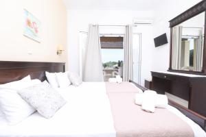 Gallery image of Villa Maria in Perivolion