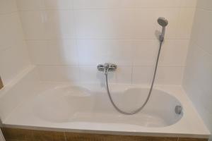 A bathroom at Bad Ischl - Central & Quiet Apartment