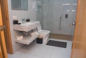 Un baño de The View Hotel CV