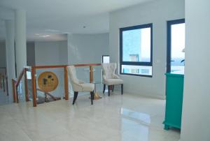 Un lugar para sentarse en The View Hotel CV