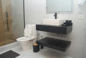 Un baño de The View Hotel CV