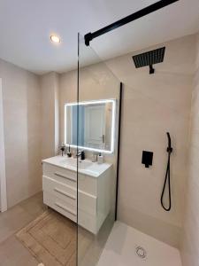 Ένα μπάνιο στο Casa sana +8 φωτογραφίες