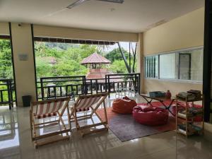 Balkón nebo terasa v ubytování SKYPEARL Guesthouse & Pub + 14 fotografií