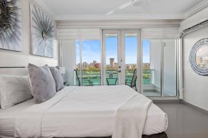 Gallery image of Sunrise View Studio | Balcony & Pool Access in San Juan