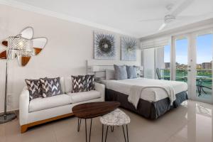 Gallery image of Sunrise View Studio | Balcony & Pool Access in San Juan