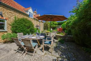 Gallery image of Honeybridge House in Yarlington +44 photos