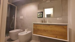 Koupelna v ubytování Milano Green Stay - Cozy & Connected + 10 fotografií