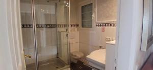 Ванная комната в Ella Villa Sea +42 фотографии