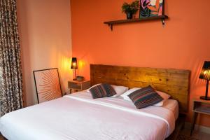 Postel nebo postele na pokoji v ubytování Medusa Home Stay