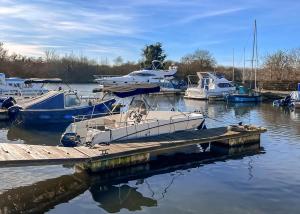 Naturlandskabet i nærheden af ferieparken + 32 billeder