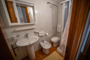 A bathroom at Residence Stella Maris