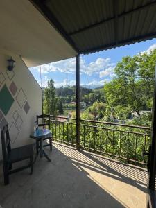 Μπαλκόνι ή βεράντα στο Paxlava Dilijan Guesthouse & Restaurant