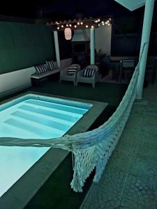 Bazén v ubytování Meco Beach and Pool Villa nebo v jeho okolí