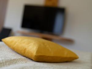 TV o dispositivi per l'intrattenimento presso Valmari Seebungalows