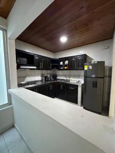 Gallery image of Casa con tres dormitorios y garaje in Montería +16 photos