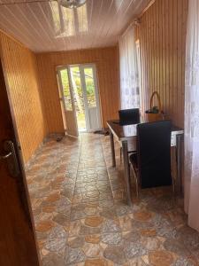 Fotografie z fotogalerie ubytování Guest House Noe v destinaci Itʼkhvisi