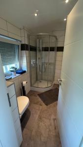 Fotografie z fotogalerie ubytování Helle Ferienwohnung im Odenw v destinaci Fürth