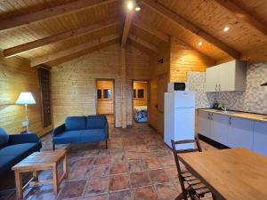 Kuchyň nebo kuchyňský kout v ubytování Nuevo Ecolodge Cabañeros + 37 fotografií