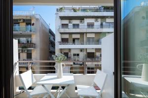 Μπαλκόνι ή βεράντα στο Sea Path IV Chania city center luxury Appartment