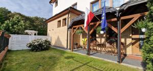 O grădină în afara KAMENA - pokoje i apartamenty najbliżej plaży