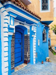 シェフシャウエンにあるMorocco PALACEの青白の家