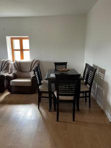 Posezení v ubytování Kota 1120 + 7 fotografií