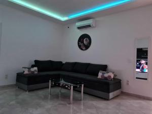O zonă de relaxare la Luxury apartment Ani - Three Bedroom Apartment with terrace and Swimming pool