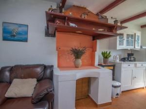 Köök või kööginurk majutusasutuses Apartments Bonic - Two Bedroom Apartment with Balcony +8 fotot