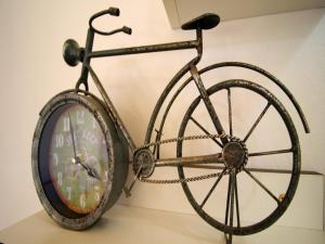 Ποδηλασία στο Holiday Home Bili al - Two Bedroom Holiday Home with Terrace and Sea View ή στη γύρω περιοχή